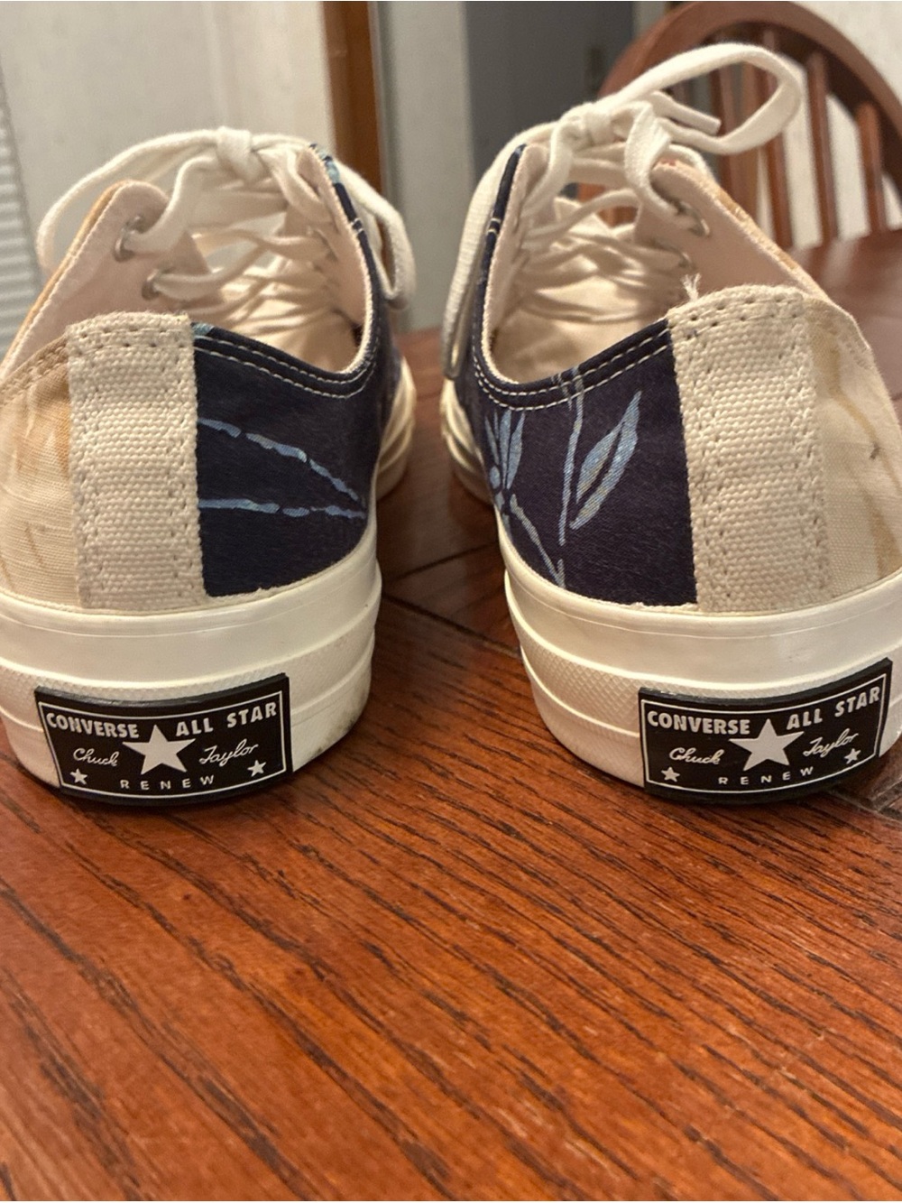 Converse Chuck Taylor All Stars Shoes Men’s 8/Women’s 10 Low 70 Renew Tropical - Picture 8 of 15